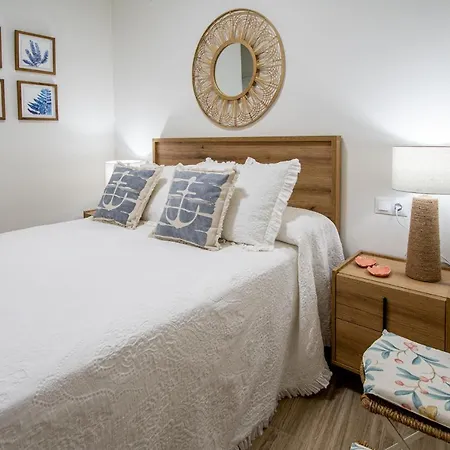 Las Tres Llaves De Apartamento Cádis